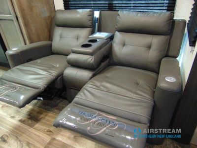 2022 Venture RV Stratus - Photo 21