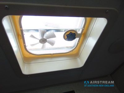 2022 Venture RV Stratus - Photo 29