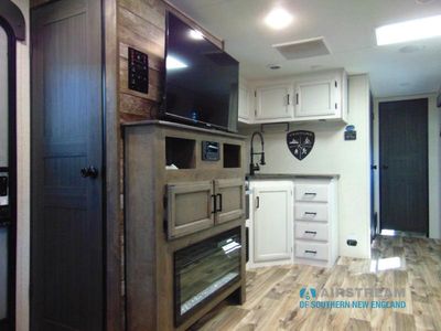 2022 Venture RV Stratus - Photo 8