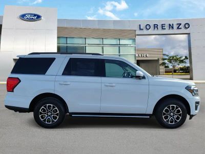 2023 Ford Expedition — interior view