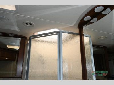 2014 Thor Motor Coach Challenger - Photo 27
