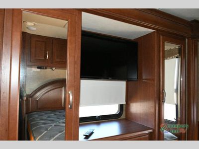 2014 Thor Motor Coach Challenger - Photo 33