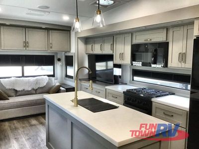 2026 Brinkley Model Z - Photo 7