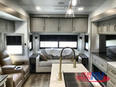 2026 Brinkley Model Z - Photo 6