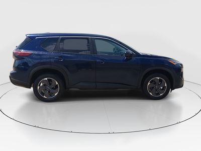 2024 Nissan Rogue - Photo 8