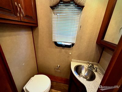 2016 Holiday Rambler Vacationer - Photo 16