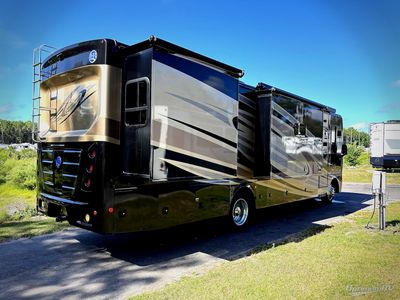 2016 Holiday Rambler Vacationer - Photo 2