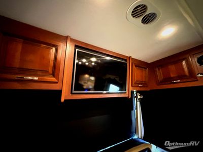 2016 Holiday Rambler Vacationer - Photo 9