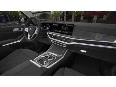 2026 BMW X7 xDrive40i - Photo 14