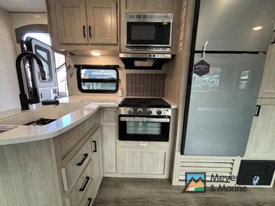 2026 Coachmen RV Catalina Legacy - Photo 25