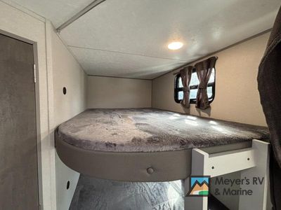 2026 Coachmen RV Catalina Legacy - Photo 38