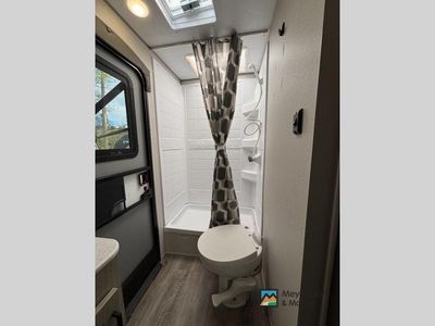 2026 Coachmen RV Catalina Legacy - Photo 42