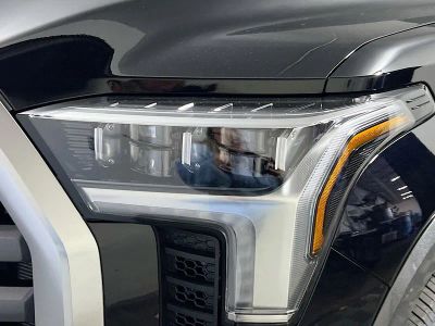 2026 Toyota Tundra 4WD — photo 9 view