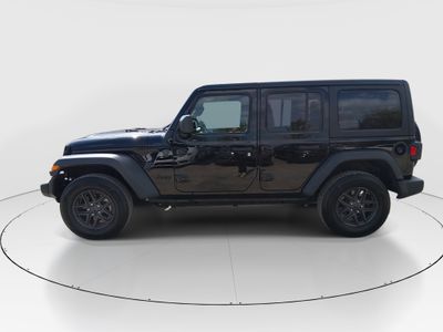 2024 Jeep Wrangler - Photo 4