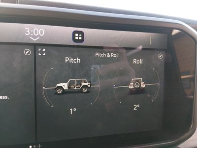 2024 Jeep Wrangler - Photo 19
