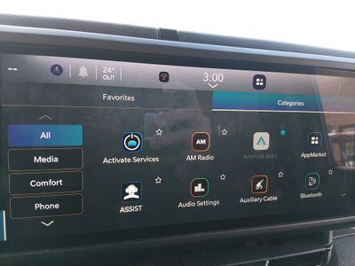 2024 Jeep Wrangler - Photo 18