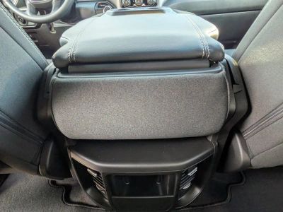 2026 Ram 1500 — photo 16 view