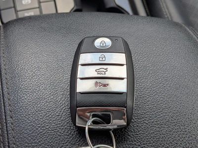2020 Kia Optima — photo 34 view