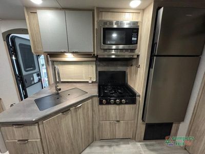 2022 Winnebago Minnie - Photo 24