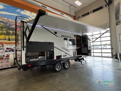 2022 Winnebago Minnie - Photo 3