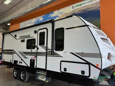 2022 Winnebago Minnie - Photo 2