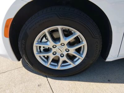 2024 Chrysler Voyager - Photo 10