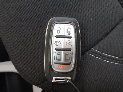 2024 Chrysler Voyager - Photo 15