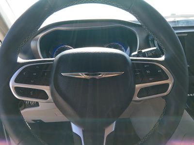 2024 Chrysler Voyager - Photo 12