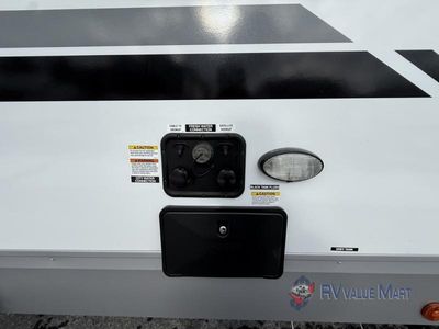 2025 Forest River RV Cherokee Alpha Wolf — photo 7 view
