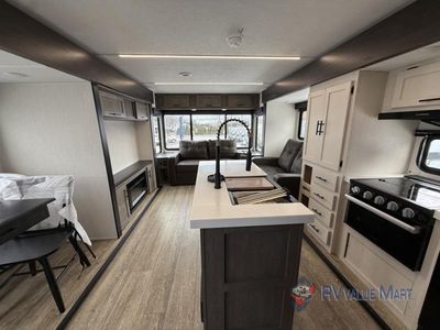 2025 Forest River RV Cherokee Alpha Wolf — photo 12 view