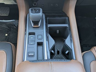 2025 Nissan Pathfinder - Photo 16