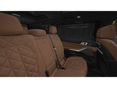 2026 BMW X7 - Photo 12