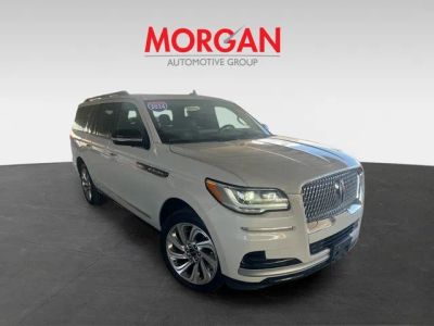 2024 Lincoln Navigator L — side profile view