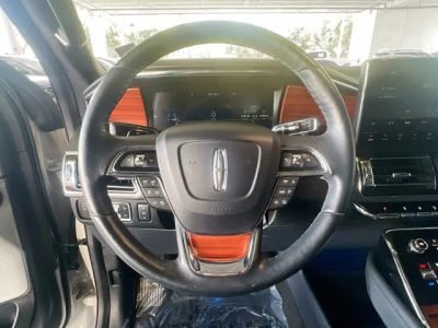 2024 Lincoln Navigator L — photo 16 view