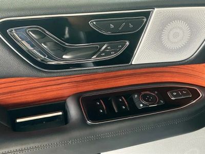 2024 Lincoln Navigator L — photo 12 view