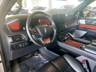 2024 Lincoln Navigator L — photo 11 view