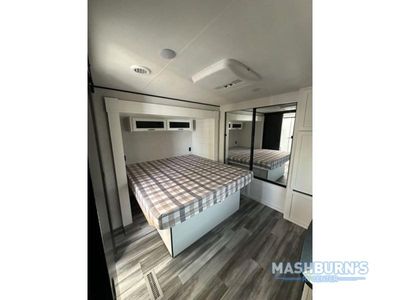 2025 Jayco Jay Flight SLX - Photo 19