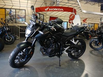 2025 Honda CB500F - Photo 6