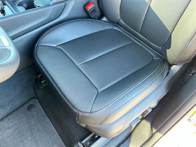 2025 Jeep Grand Cherokee — photo 19 view