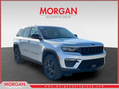 2025 Jeep Grand Cherokee Limited in Silver — front three-quarter view