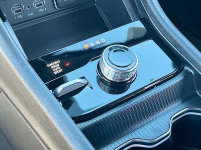 2025 Jeep Grand Cherokee — photo 17 view