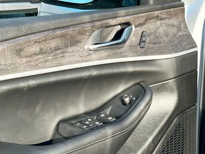 2025 Jeep Grand Cherokee — photo 18 view