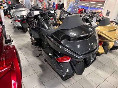 2026 Honda Gold Wing Tour - Photo 3
