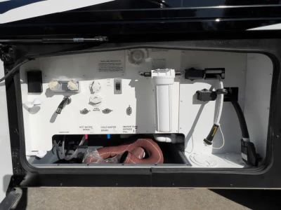 2026 Fleetwood DISCOVERY LXE - Photo 33
