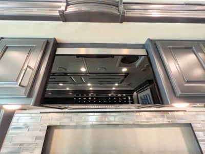 2026 Fleetwood DISCOVERY LXE - Photo 12
