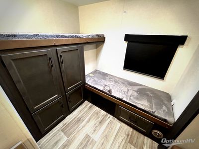 2026 Venture RV SportTrek - Photo 19