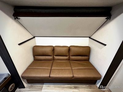 2026 Venture RV SportTrek - Photo 18