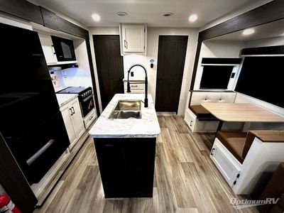 2026 Venture RV SportTrek - Photo 5