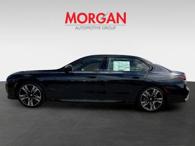 2026 BMW 7 Series — engine compartment view