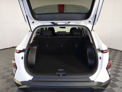 2025 Hyundai Kona - Photo 11